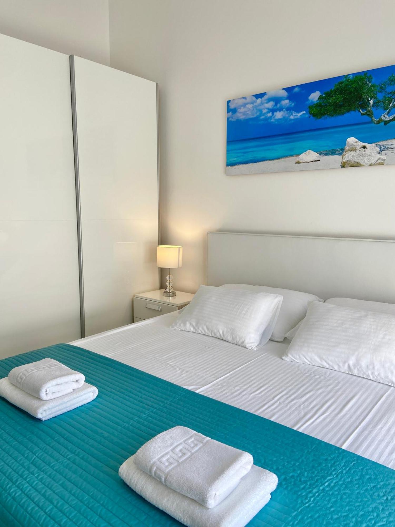 Apartmani Villa Adriatic Вир Экстерьер фото