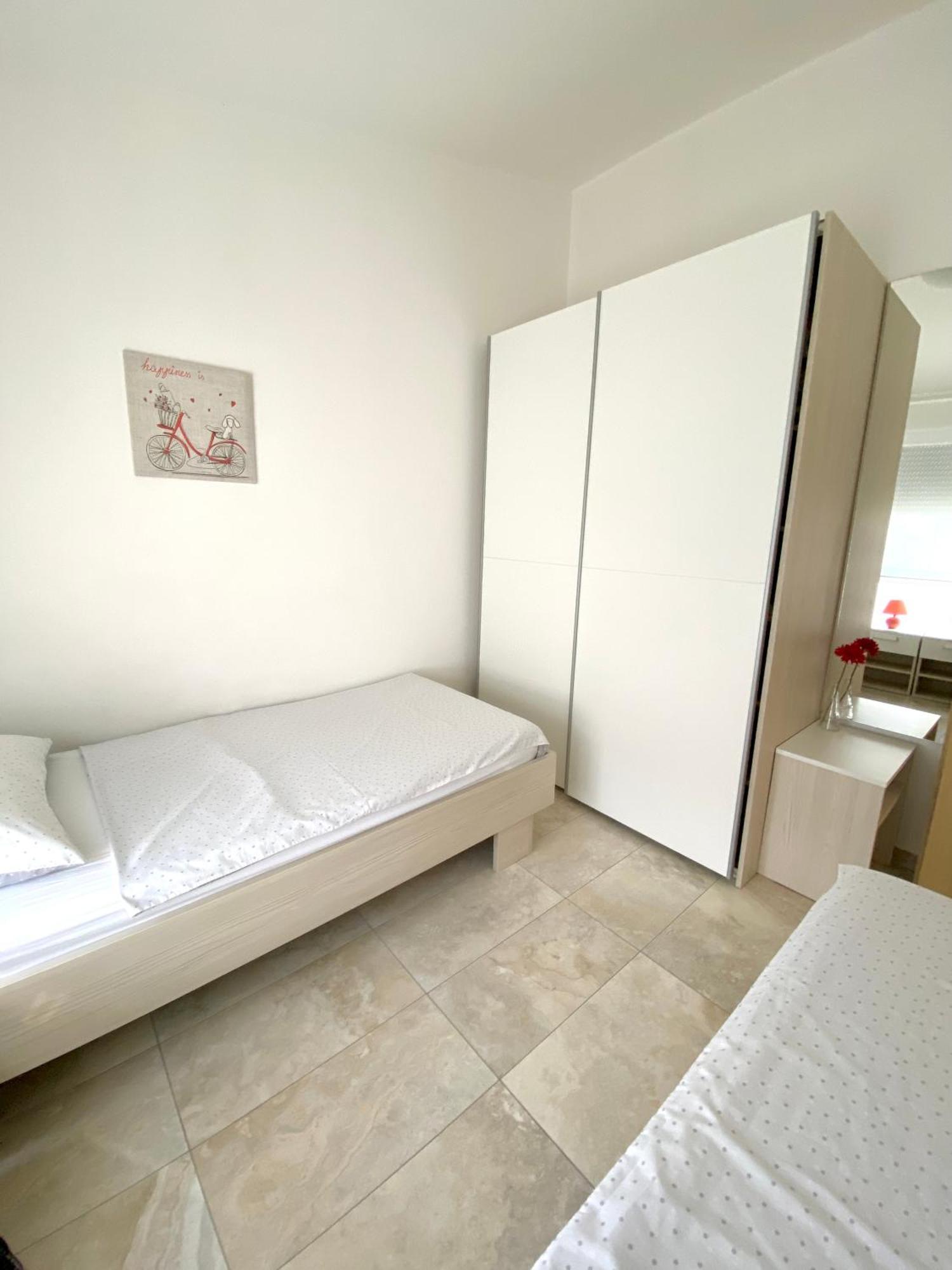 Apartmani Villa Adriatic Вир Экстерьер фото