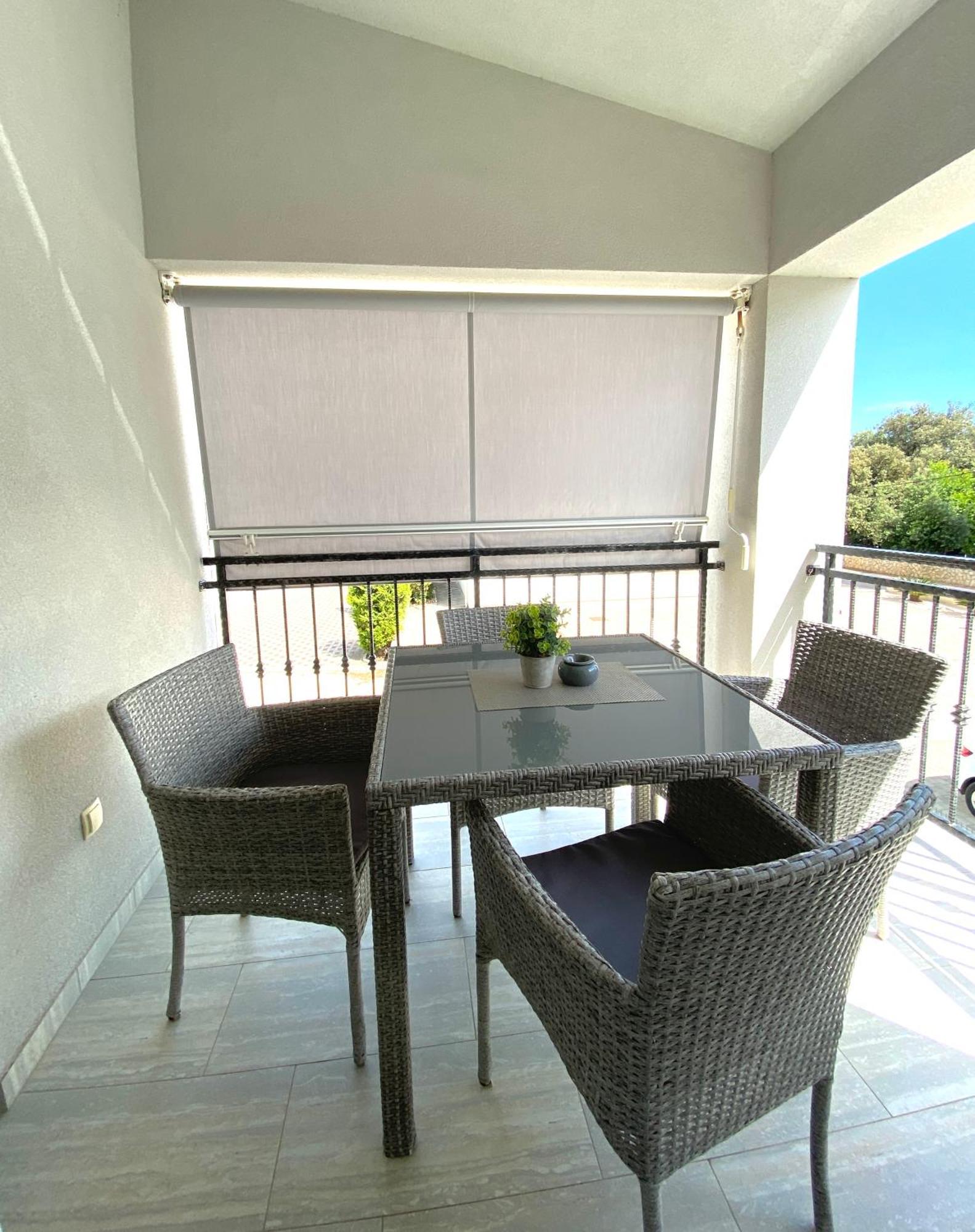 Apartmani Villa Adriatic Вир Экстерьер фото